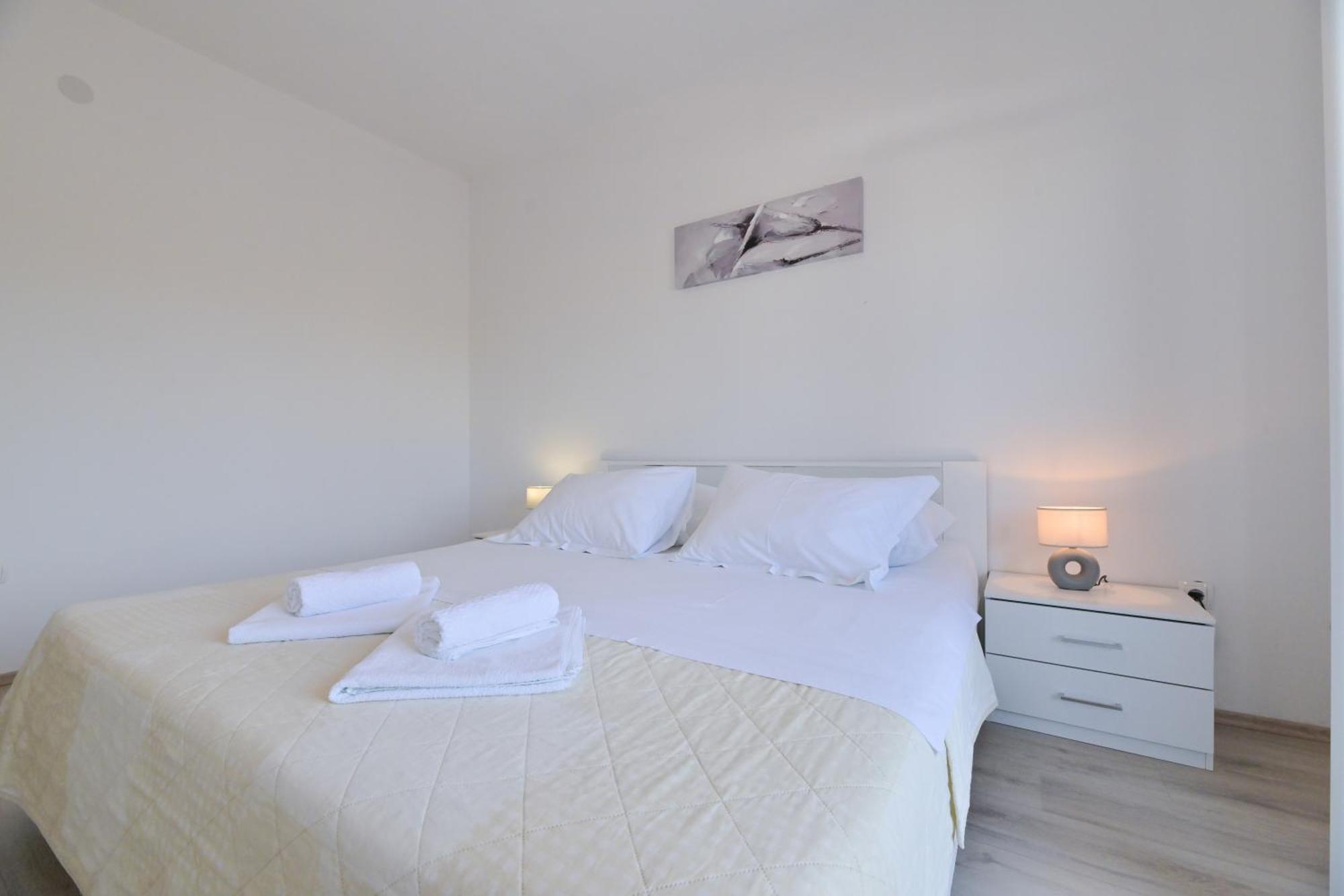 Apartment Amelie - With Pool And Sauna! Galovac  Εξωτερικό φωτογραφία